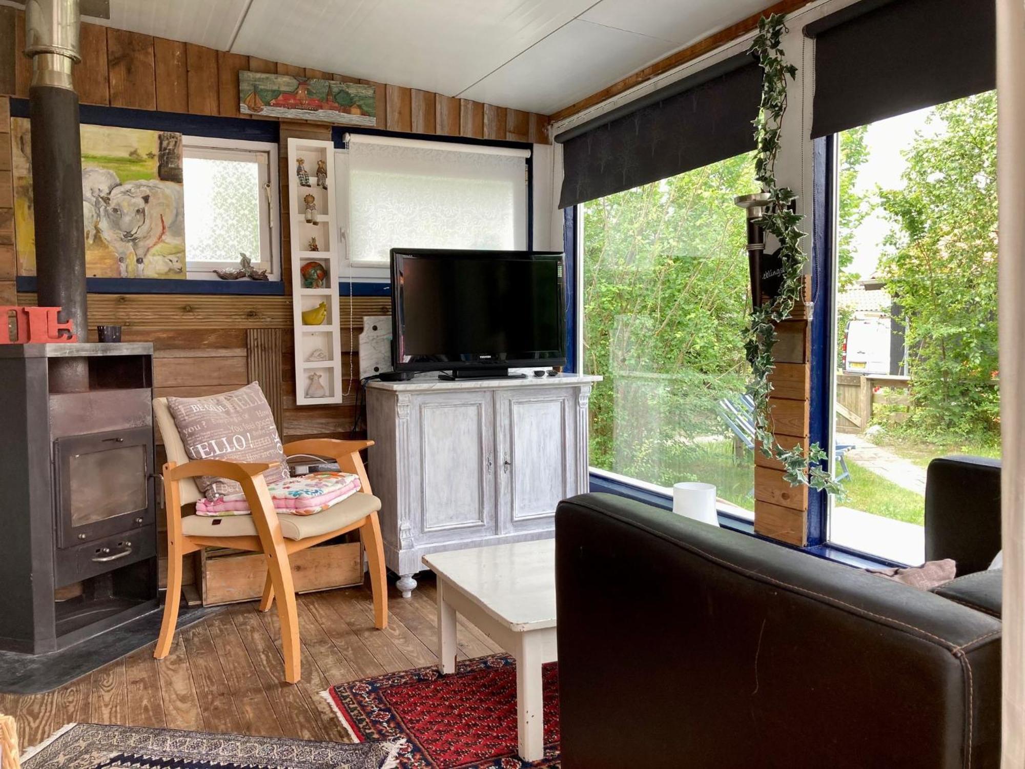 Het Kleine Huis Mobile Home By The Harbour And The Lauwersmeer Anjum Exterior foto