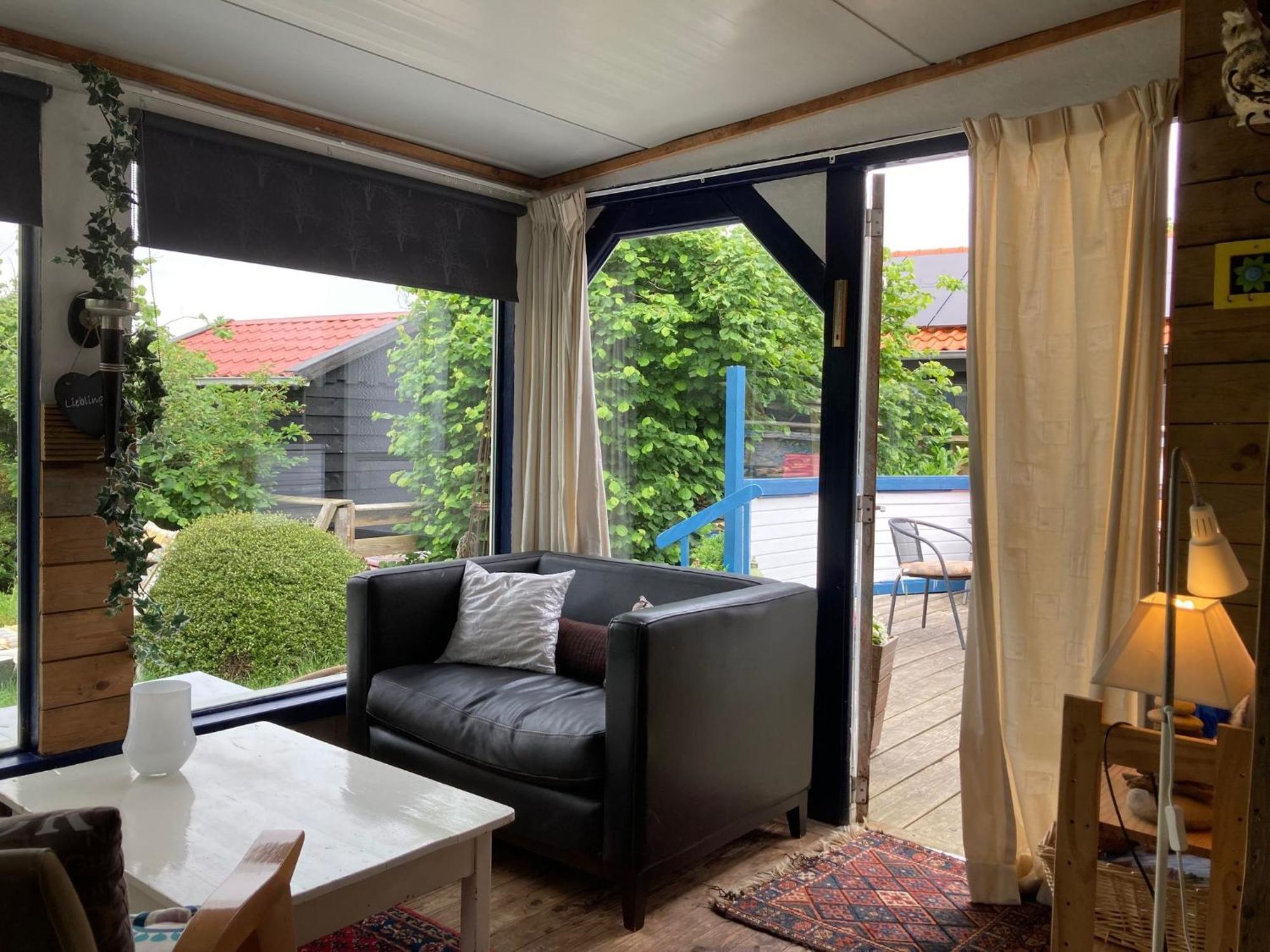 Het Kleine Huis Mobile Home By The Harbour And The Lauwersmeer Anjum Exterior foto